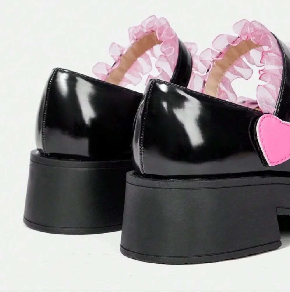 Black Mary Jane Shoes with Pink Ruffle
